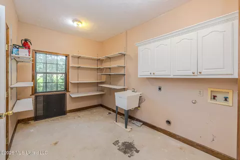 Other - 6313 Cedarwood Dr, Jackson, MS 39213 photo 8 of 23