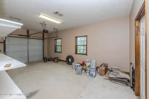 Other - 6313 Cedarwood Dr, Jackson, MS 39213 photo 9 of 23