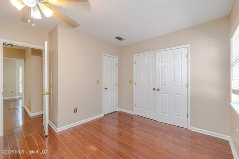 Bedroom - 6313 Cedarwood Dr, Jackson, MS 39213 photo 3 of 5