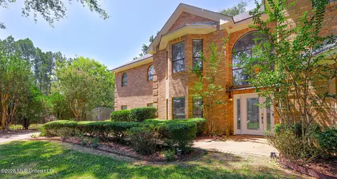 Exterior - 6313 Cedarwood Dr, Jackson, MS 39213 photo 3 of 8