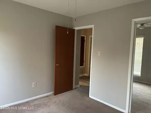 Bedroom - 3201 Riverbend Rd, Moss Point, MS 39562 photo 6 of 6