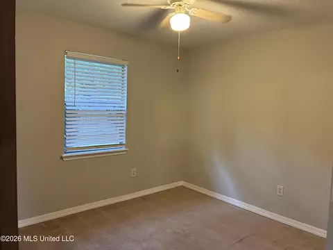 Bedroom - 3201 Riverbend Rd, Moss Point, MS 39562 photo 3 of 6