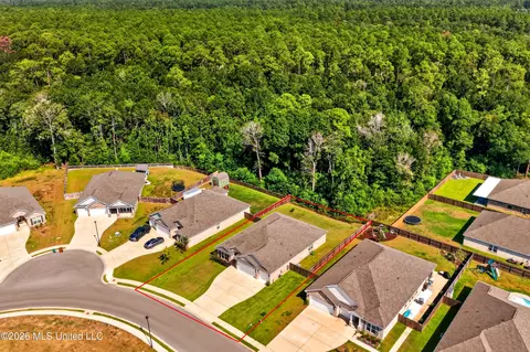 View/Area - 8009 Crawford Dr, Long Beach, MS 39560 photo 2 of 5