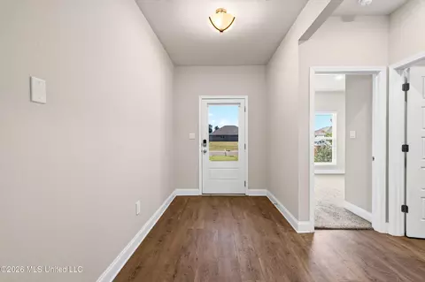 Entry Way - 8009 Crawford Dr, Long Beach, MS 39560 photo 1 of 6