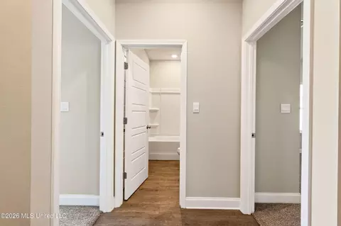 Entry Way - 8009 Crawford Dr, Long Beach, MS 39560 photo 5 of 6