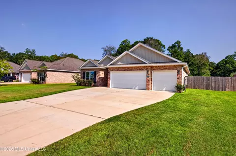 Exterior - 8009 Crawford Dr, Long Beach, MS 39560 photo 3 of 8