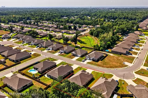 View/Area - 8009 Crawford Dr, Long Beach, MS 39560 photo 4 of 5