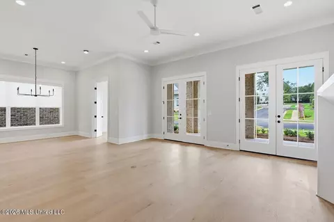 Living - 142 Water St, Madison, MS 39110 photo 3 of 3