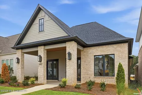 Exterior - 142 Water St, Madison, MS 39110 photo 2 of 3