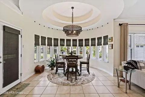 Dining - 4223 Davis Grove Blvd, Olive Branch, MS 38654 photo 2 of 2