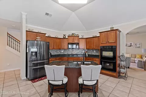 Kitchen - 4223 Davis Grove Blvd, Olive Branch, MS 38654 photo 2 of 3