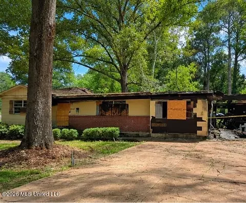5548 Mimosa Dr, Jackson, MS 39206 photo 3
