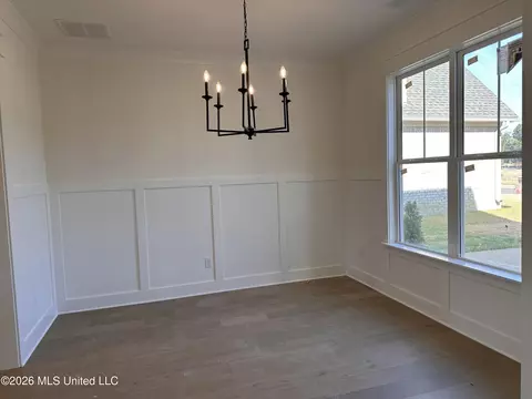 Dining - 3641 Kreunen St, Nesbit, MS 38651 photo 1 of 2