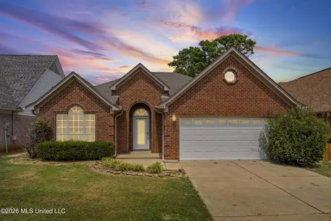 Exterior - 1148 Pocketwatch Dr, Hernando, MS 38632 photo 2 of 3