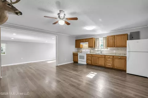 Living - 7256 Gustine Rd, Kiln, MS 39556 photo 1 of 1