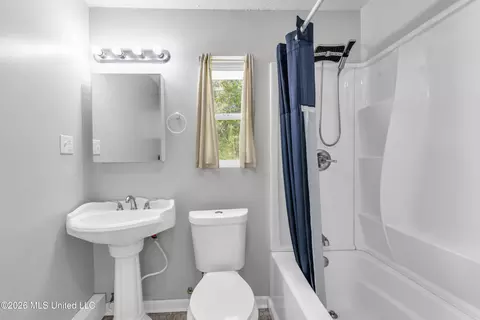 Bath - 7256 Gustine Rd, Kiln, MS 39556 photo 1 of 1