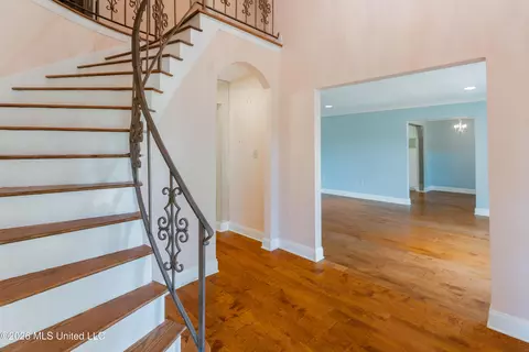 Entry Way - 12850 Midway Rd, Raymond, MS 39154 photo 2 of 15