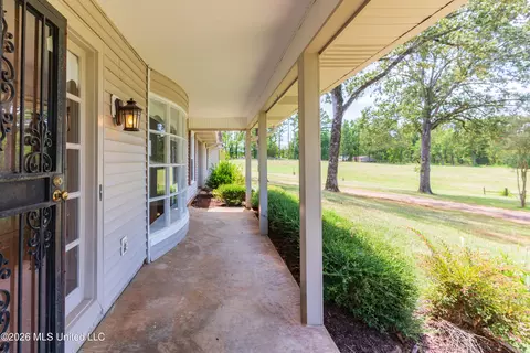 Exterior - 12850 Midway Rd, Raymond, MS 39154 photo 8 of 23