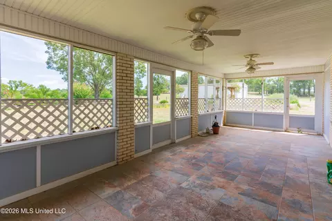 Exterior - 12850 Midway Rd, Raymond, MS 39154 photo 12 of 23