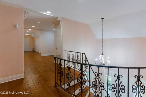 Entry Way - 12850 Midway Rd, Raymond, MS 39154 photo 10 of 15