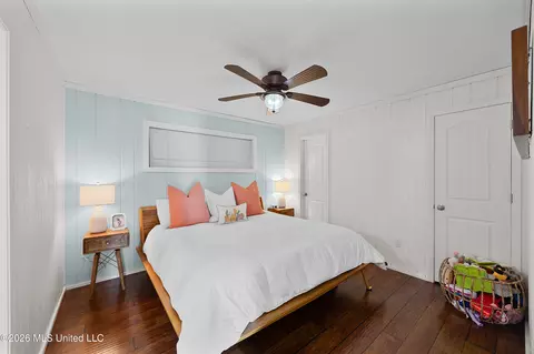 Bedroom - 1 County Rd 451 Iuka, Iuka, MS 38852 photo 1 of 3