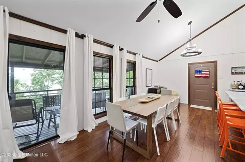 Dining - 1 County Rd 451 Iuka, Iuka, MS 38852 photo 1 of 1