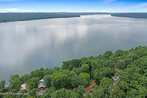 View/Area - 1 County Rd 451 Iuka, Iuka, MS 38852 photo 2 of 2