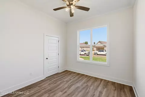 Bedroom - 344 Brookfield Cir, Brandon, MS 39042 photo 2 of 3