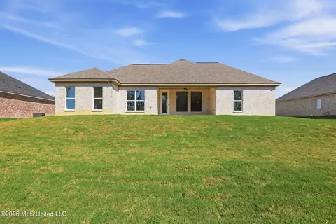 Exterior - 344 Brookfield Cir, Brandon, MS 39042 photo 5 of 6