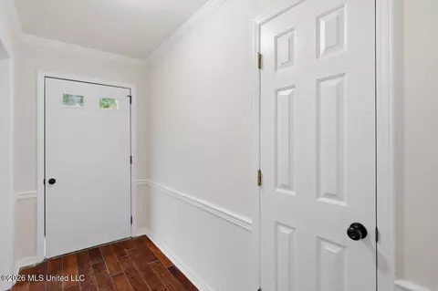 Entry Way - 103 Plum Tree Rd, Brandon, MS 39047 photo 1 of 2