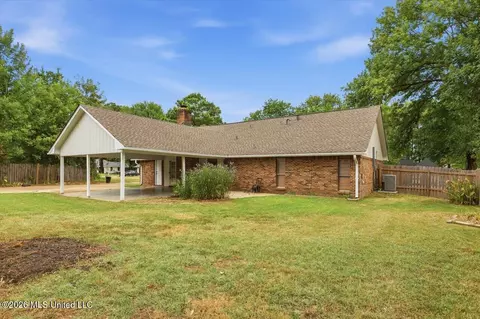 Exterior - 103 Plum Tree Rd, Brandon, MS 39047 photo 5 of 6