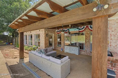 Other - 1424 Stone Gate Dr, Hernando, MS 38632 photo 10 of 16