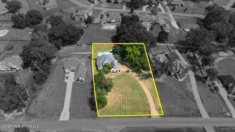 View/Area - 1424 Stone Gate Dr, Hernando, MS 38632 photo 4 of 5