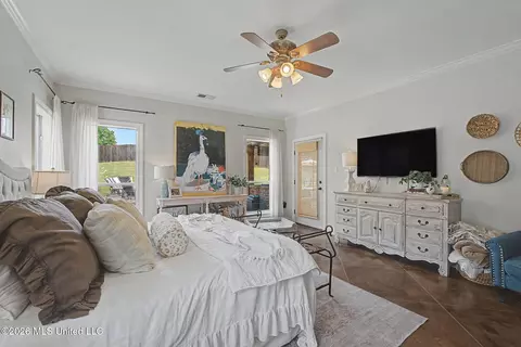 Bedroom - 1424 Stone Gate Dr, Hernando, MS 38632 photo 2 of 6