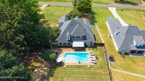 View/Area - 1424 Stone Gate Dr, Hernando, MS 38632 photo 2 of 5