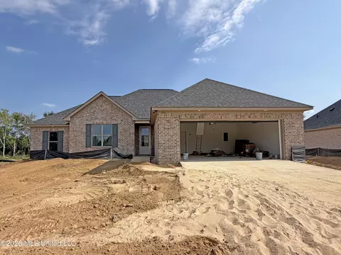Exterior - 346 Brookfield Cir, Brandon, MS 39042 photo 2 of 6