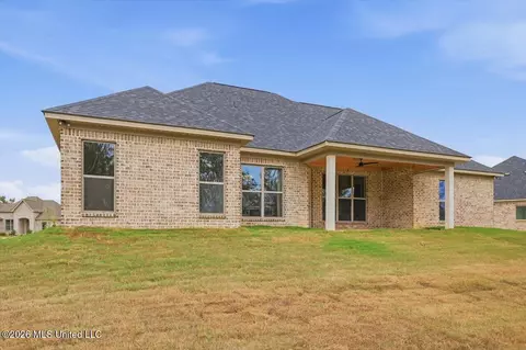 Exterior - 346 Brookfield Cir, Brandon, MS 39042 photo 5 of 5