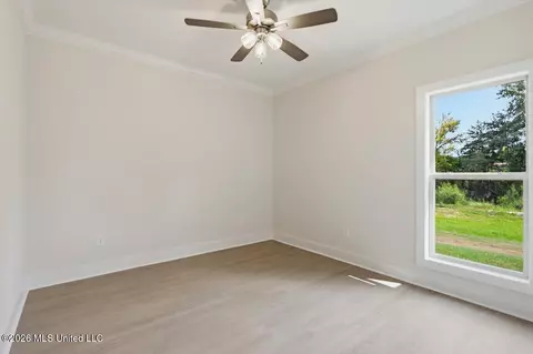 Bedroom - 346 Brookfield Cir, Brandon, MS 39042 photo 3 of 3