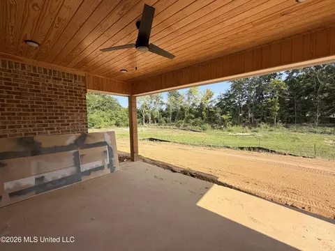 Exterior - 346 Brookfield Cir, Brandon, MS 39042 photo 3 of 6