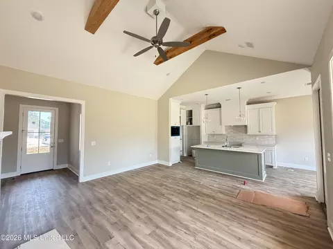 Living - 343 Brookfield Cir, Brandon, MS 39042 photo 4 of 5