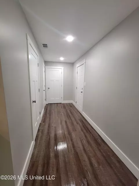 Entry Way - 218 Salem Rd, Forest, MS 39074 photo 1 of 4