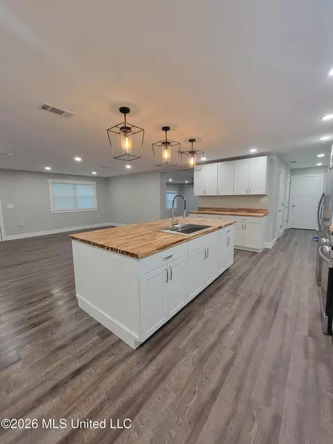 Kitchen - 218 Salem Rd, Forest, MS 39074 photo 4 of 5