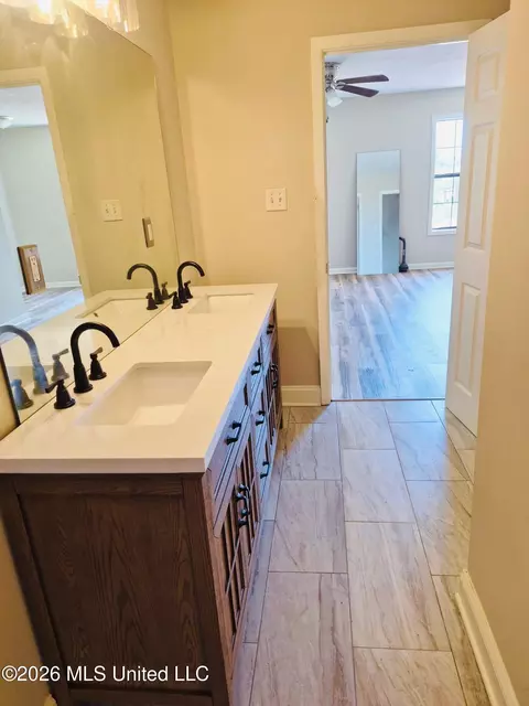 3546 Dye Cv, Jackson, MS 39213 photo 6