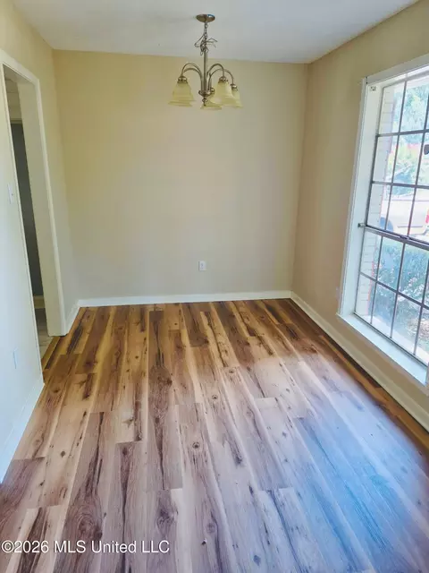 3546 Dye Cv, Jackson, MS 39213 photo 3