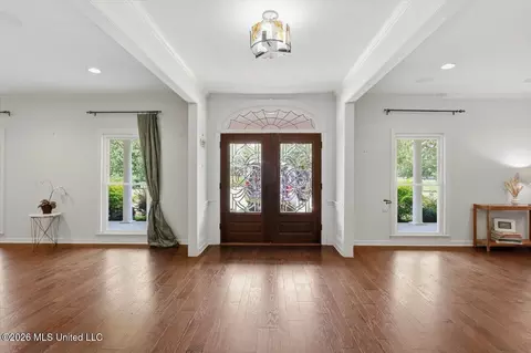 Entry Way - 1124 Perrett Rd, Hazlehurst, MS 39083 photo 1 of 2