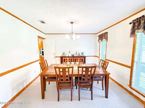 Dining - 1070 Deerfield Rd, Summit, MS 39666 photo 3 of 4