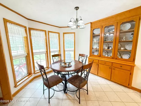 Dining - 1070 Deerfield Rd, Summit, MS 39666 photo 2 of 4