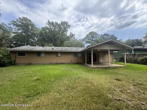 Exterior - 3139 Charleston Dr, Jackson, MS 39212 photo 3 of 3