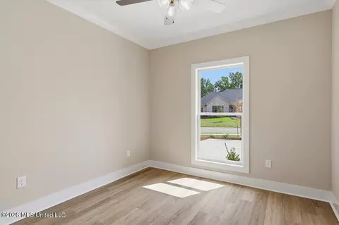 Bedroom - 345 Brookfield Cir, Brandon, MS 39042 photo 2 of 4