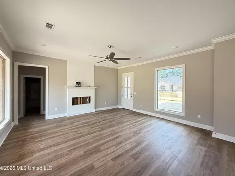 Living - 345 Brookfield Cir, Brandon, MS 39042 photo 3 of 3